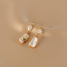 Load image into Gallery viewer, Flower Women Earrings Retro  Elegant Pearl Flower