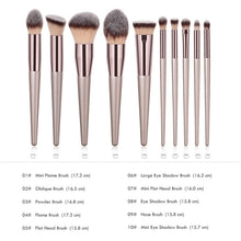 Load image into Gallery viewer, 10pcs/set Champagne makeup brushes set for cosmetic foundation powder blush eyeshadow kabuki blending make up brush beauty tool
