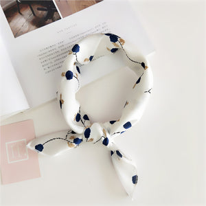 Retro hair scarf