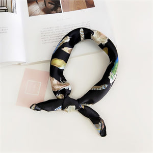 Retro hair scarf