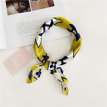 Load image into Gallery viewer, Retro hair scarf