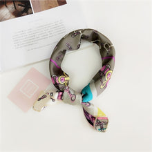 Load image into Gallery viewer, Retro hair scarf