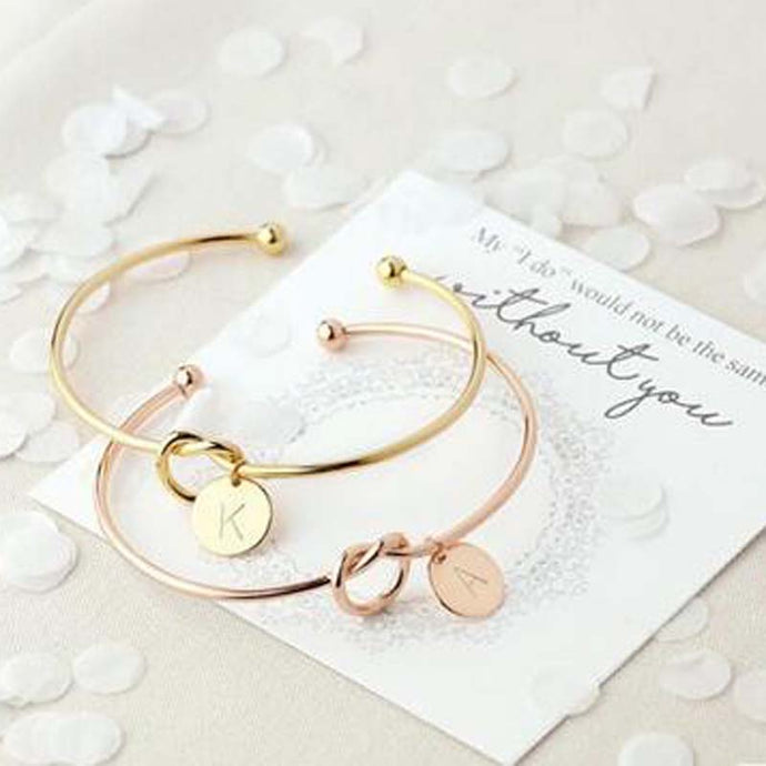 Letter pendent bracelet