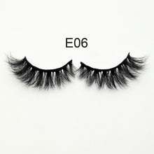 Load image into Gallery viewer, 3D reusable handmade mink Eyelashes 100% Cruelty free Lashes