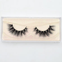 Load image into Gallery viewer, 3D reusable handmade mink Eyelashes 100% Cruelty free Lashes