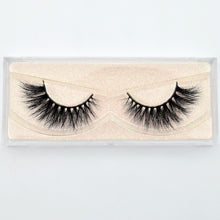Load image into Gallery viewer, 3D reusable handmade mink Eyelashes 100% Cruelty free Lashes