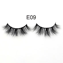 Load image into Gallery viewer, 3D reusable handmade mink Eyelashes 100% Cruelty free Lashes