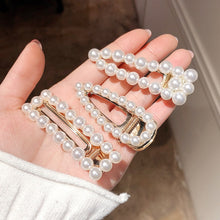 Load image into Gallery viewer, Woman elegant geometric pearl hairpins and hair clips