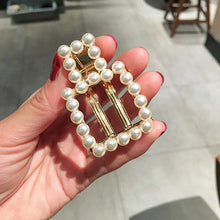 Load image into Gallery viewer, Woman elegant geometric pearl hairpins and hair clips