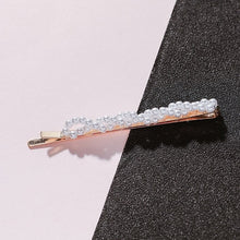 Load image into Gallery viewer, Woman elegant geometric pearl hairpins and hair clips