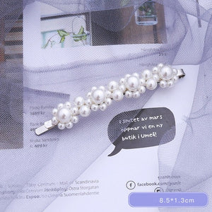 Woman elegant geometric pearl hairpins and hair clips