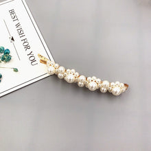 Load image into Gallery viewer, Hand made pearl Hair Clip