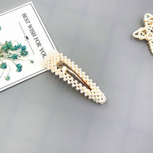 Load image into Gallery viewer, Hand made pearl Hair Clip