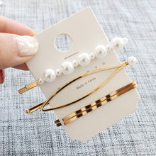 Load image into Gallery viewer, Hand made pearl Hair Clip
