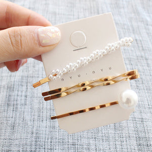 Hand made pearl Hair Clip
