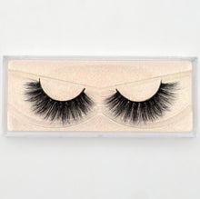 Load image into Gallery viewer, 3D reusable handmade mink Eyelashes 100% Cruelty free Lashes