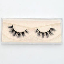Load image into Gallery viewer, 3D reusable handmade mink Eyelashes 100% Cruelty free Lashes
