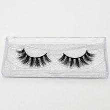 Load image into Gallery viewer, 3D reusable handmade mink Eyelashes 100% Cruelty free Lashes