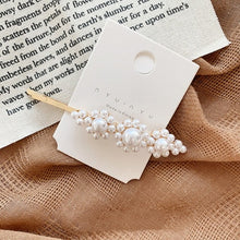Load image into Gallery viewer, Woman elegant geometric pearl hairpins and hair clips