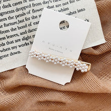 Load image into Gallery viewer, Woman elegant geometric pearl hairpins and hair clips